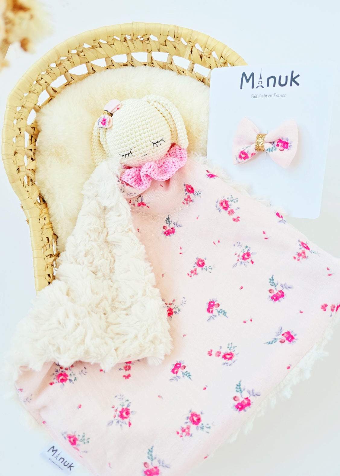 Coffret Doudou Lapin Fleurs Roses Barrette cheveux