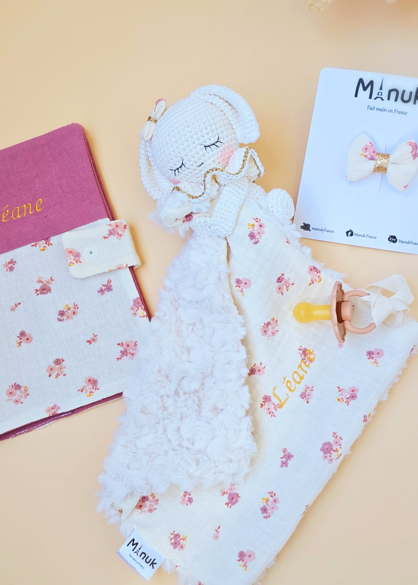 Coffret Naissace Doudou Personnalisé Protège Cartnet de Santé Bandeau fin Nylon