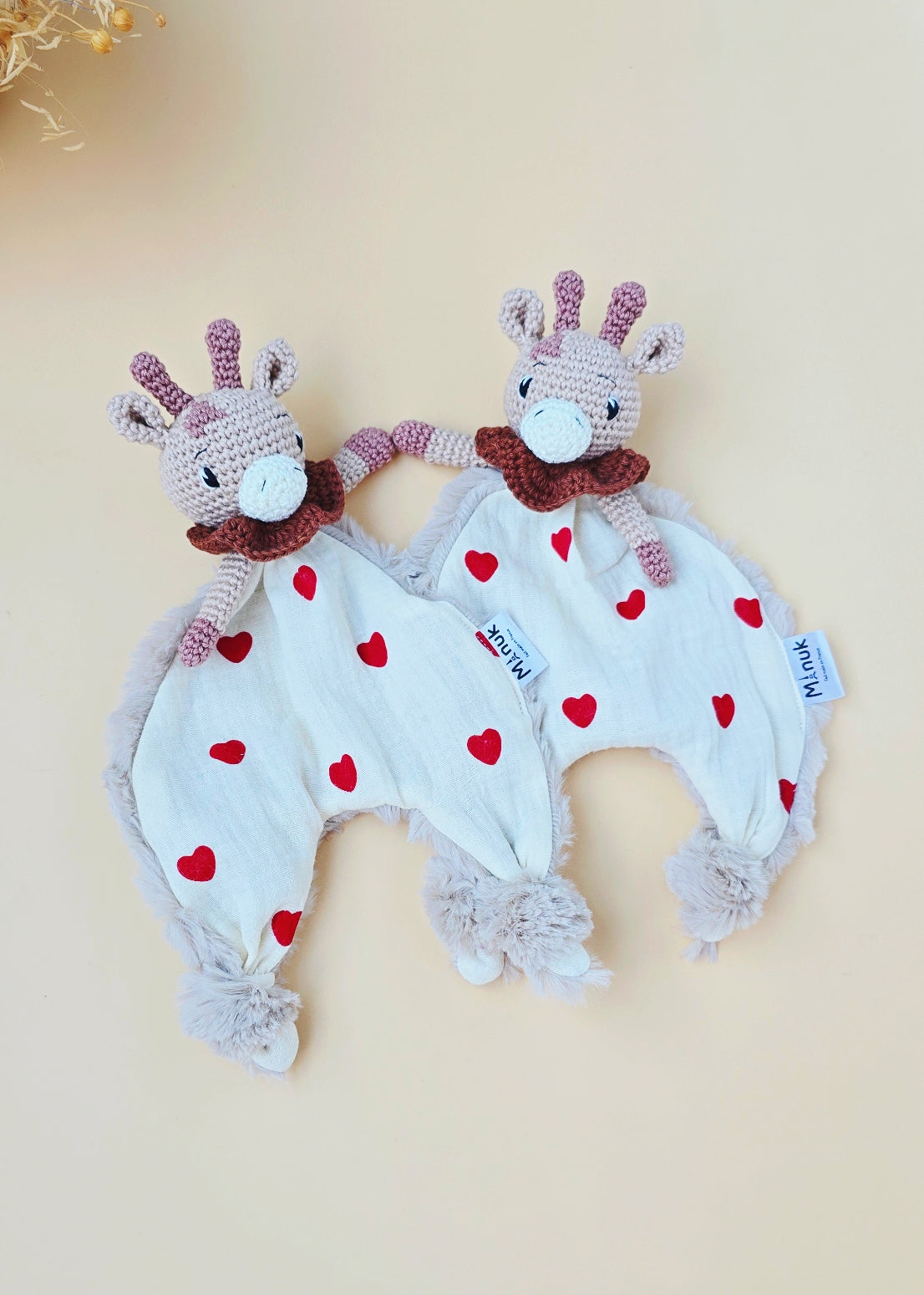 Doudou Câlin Girafe Personnalisé Petit cœur rouge