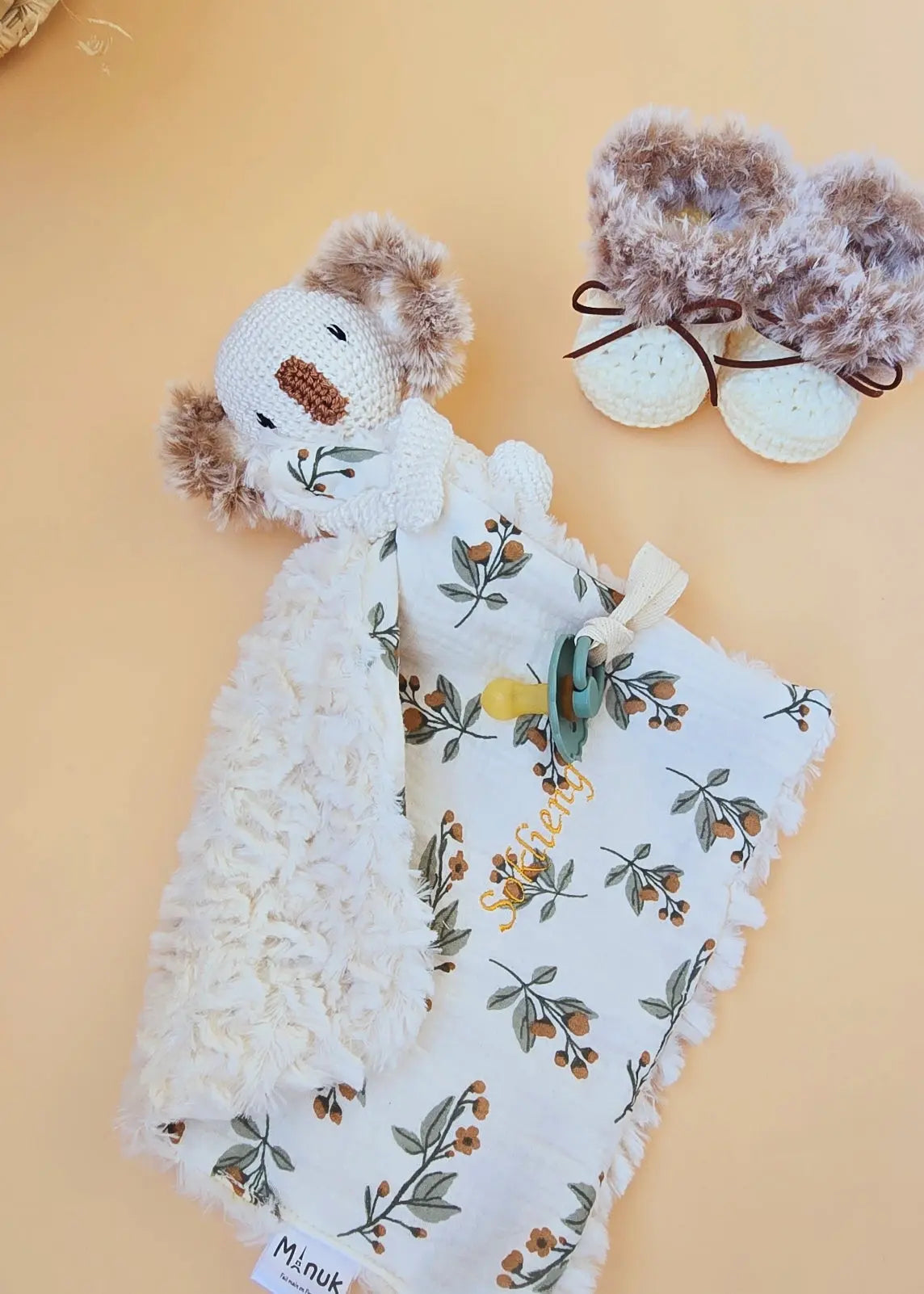 Coffret Doudou Koala Personnalisé Chaussons bébé MANUK FRANCE