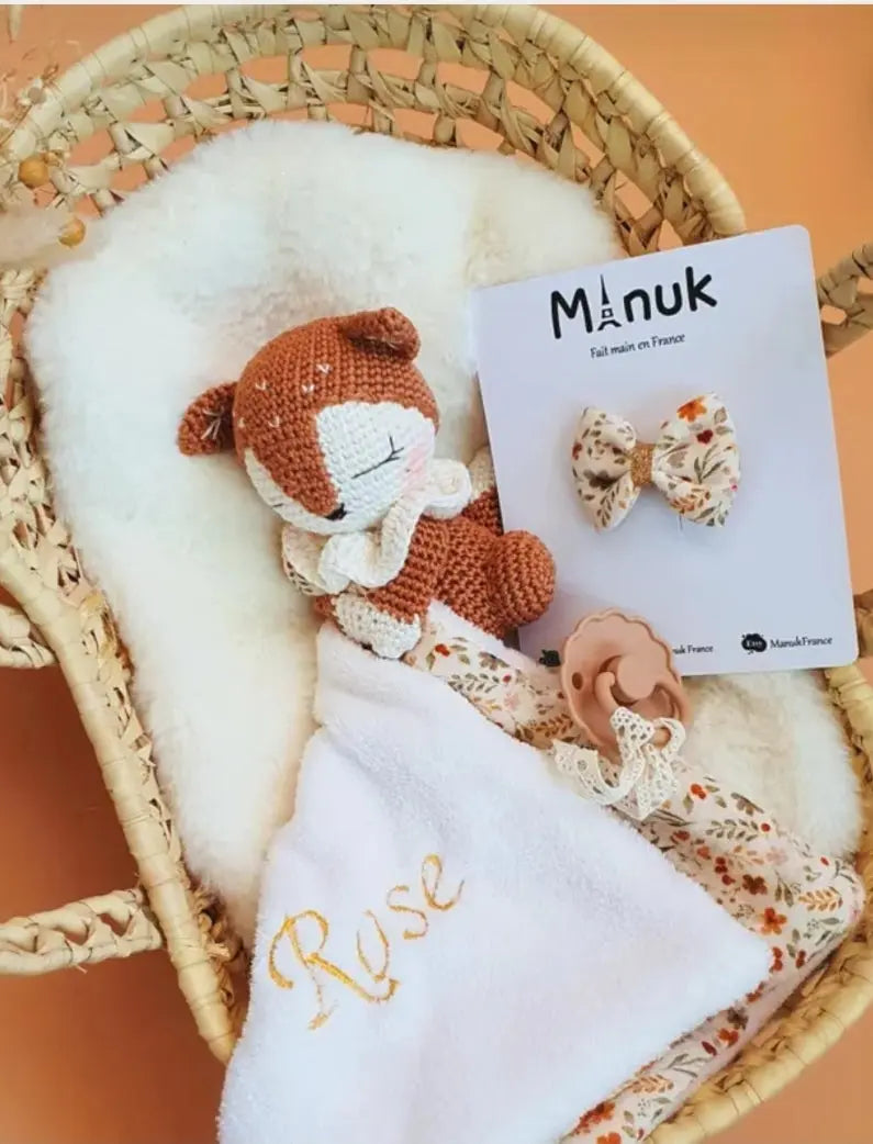 Coffret Naissance Doudou Attache tétine Renard Personnalisé Nœud cheveux MANUK FRANCE
