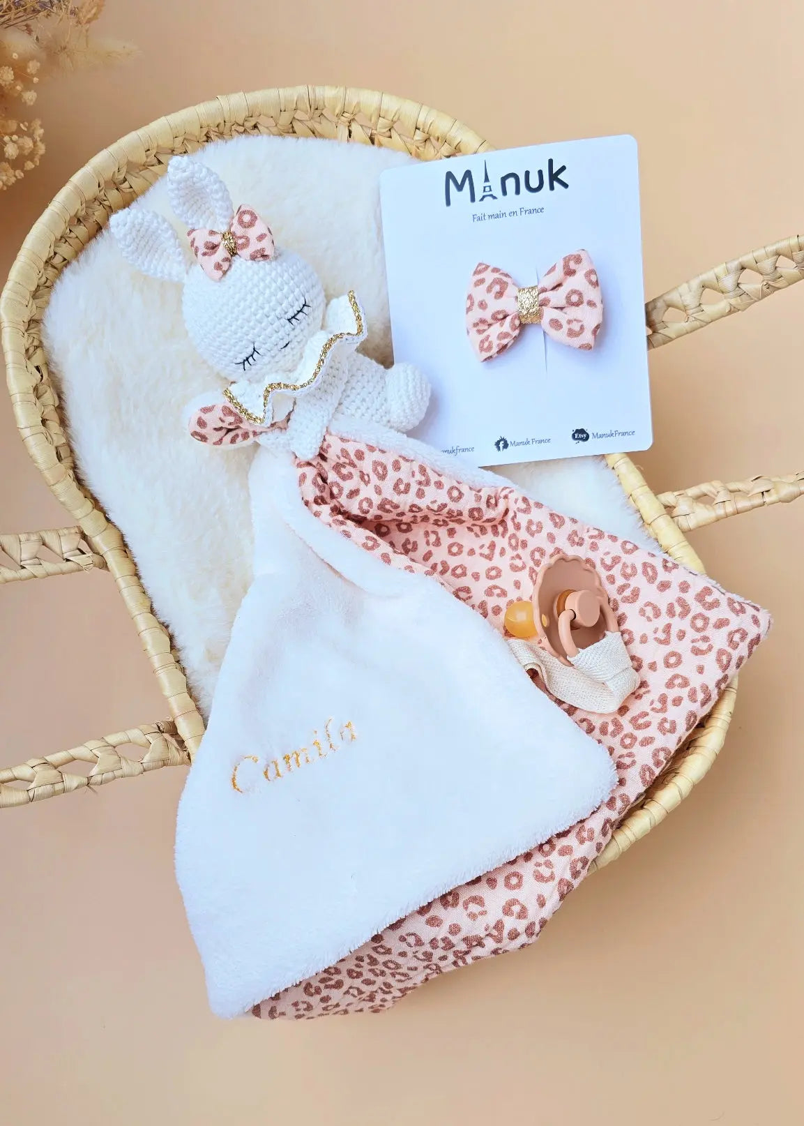 Coffret Naissance Doudou Lapinou Barrette cheveux MANUK FRANCE