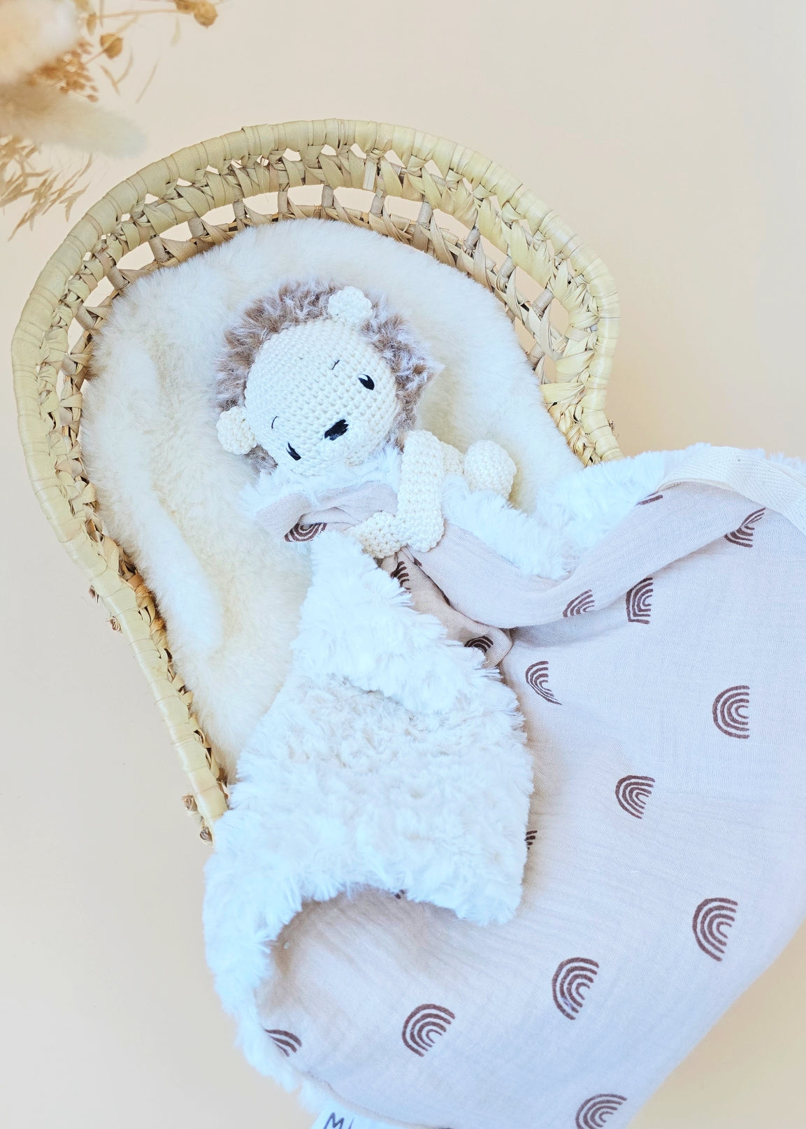 Lion Comforter Pacifier Clip