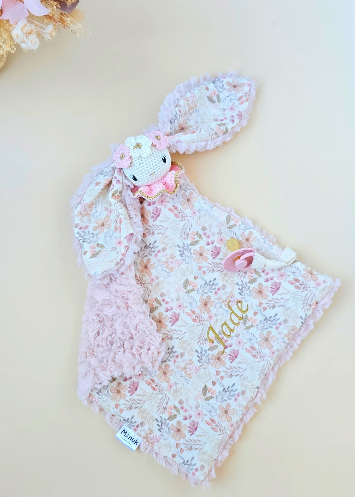 Doudou lapin à couronne fleurie personnalisé